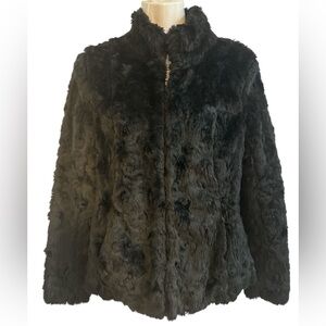 H&M Black faux fur jacket with zip front and collar, featuring two pockets